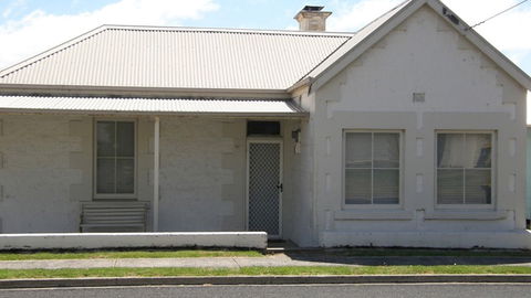 O'Brien's Holiday Home - QLD Tourism 0