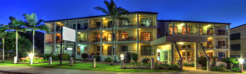 LAmor Holiday Apartments - QLD Tourism 0