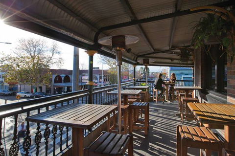 The Kent Hotel - QLD Tourism 4
