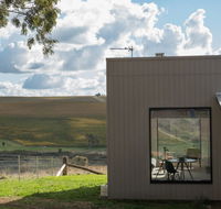 Dragon Fly Cottages - QLD Tourism