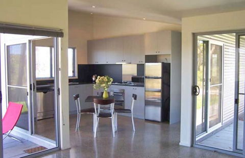 Art House Accommodation - QLD Tourism 2