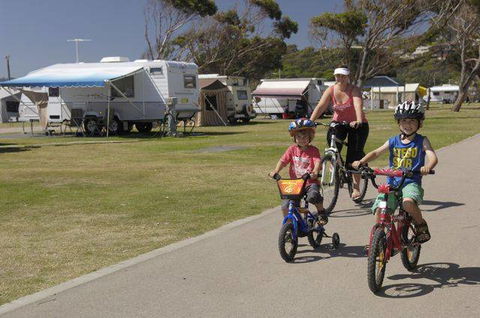 Discovery Holiday Parks - Pambula Beach - QLD Tourism 6