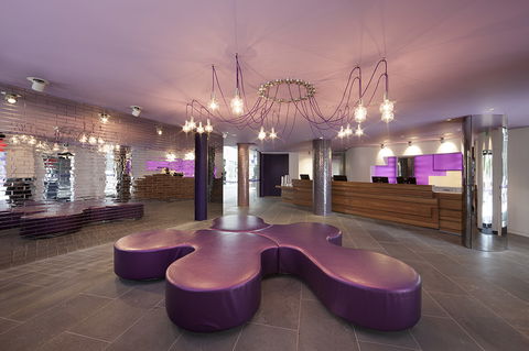 Docklands Apartments Grand Mercure - QLD Tourism 4