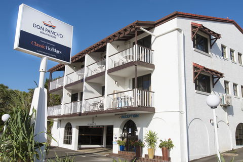 Don Pancho Beach Resort - QLD Tourism 6