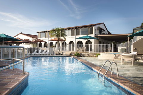 Don Pancho Beach Resort - QLD Tourism 7