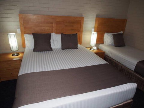 Dongara Hotel Motel - QLD Tourism 2