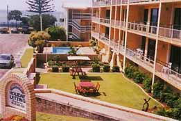 Dulkara Holiday Units - QLD Tourism 0