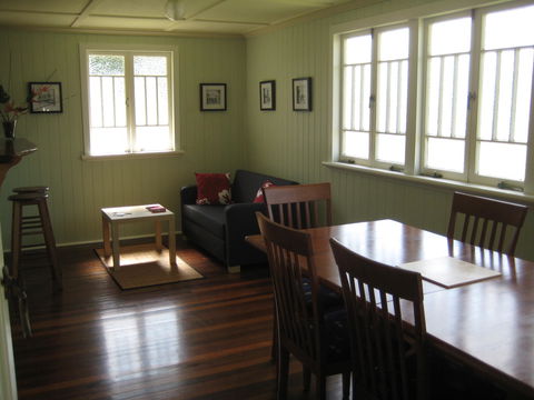 Eco Queenslander Holiday Home - QLD Tourism 4