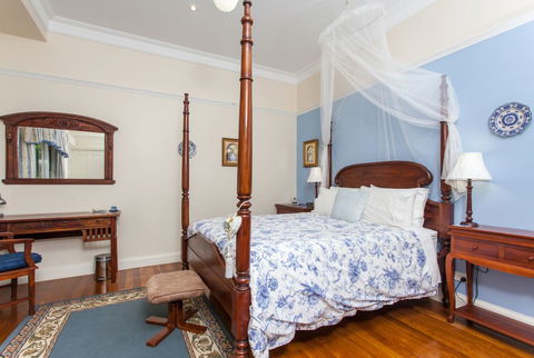 Elindale House Bed And Breakfast - Queensland Tourism 0