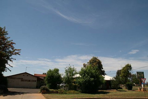 Forest Lodge Motor Inn & Restaurant - QLD Tourism 0