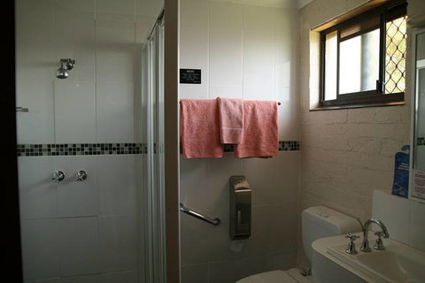 Forest Lodge Motor Inn & Restaurant - QLD Tourism 2