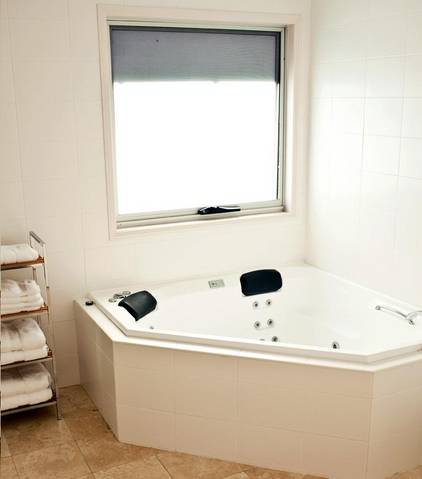 Forty Five - QLD Tourism 2