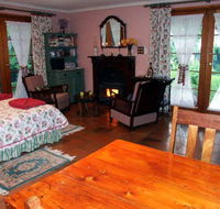 Gawler Churchhill Mews Bed  Breakfast - QLD Tourism