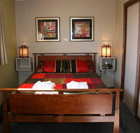 Golden Embers Apartments and B  B - QLD Tourism