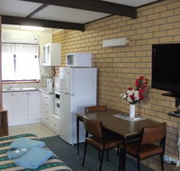 Golfers Retreat Motel - QLD Tourism
