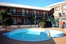Goolwa Central Motel - Queensland Tourism 0