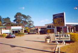 Governors Hill Motel - QLD Tourism 0