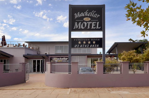 Mackellar Motel - QLD Tourism 0