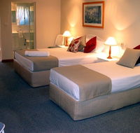 White Lanterns Motel - QLD Tourism