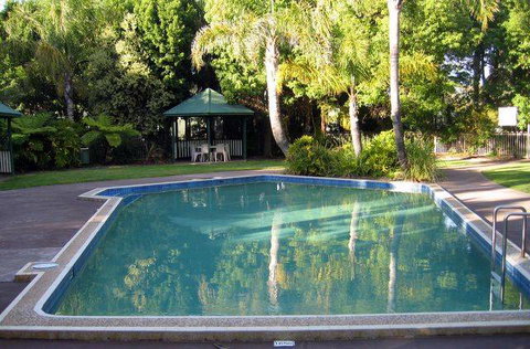 Highway 1 Caravan & Tourist Park - QLD Tourism 3