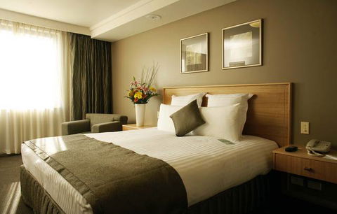 Holiday Inn Perth City Centre - QLD Tourism 0