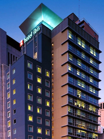 Hotel Ibis World Square - QLD Tourism 0