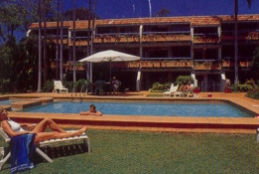Hotel Laguna - QLD Tourism 1