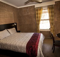 Hotham Ridge Winery  Cottages - QLD Tourism
