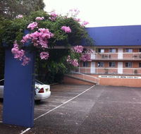 Huskisson Beach Motel - QLD Tourism