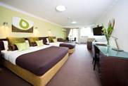 Hyde Park Inn - QLD Tourism 1
