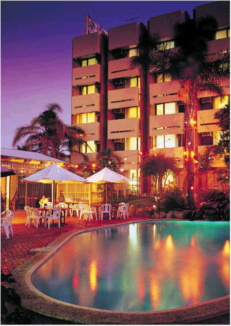 Indian Ocean Hotel - Queensland Tourism 0