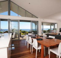 Island Beach Escape - Beachcomber - QLD Tourism