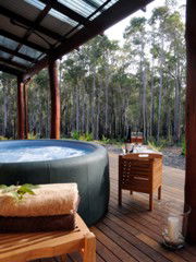 Jarrah Grove Retreat - Queensland Tourism 4