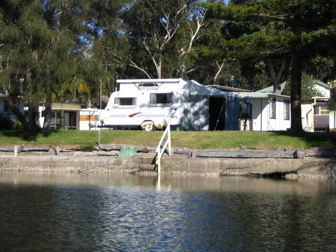 Jervis Bay Caravan Park - QLD Tourism 4