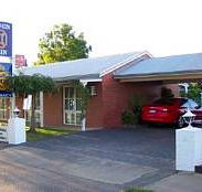 Jolly Swagman Motor Inn - QLD Tourism