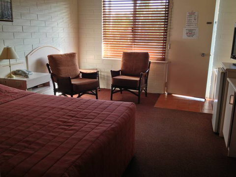 Katherine Motel - QLD Tourism 1