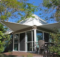 Kelly's Beach Resort - QLD Tourism