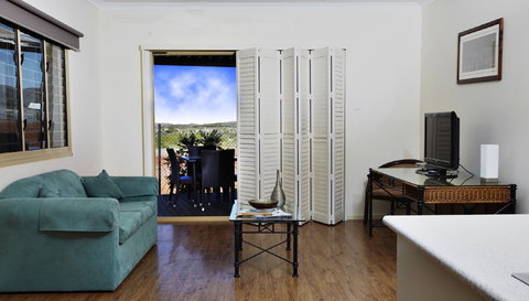 Kimberley Hotel - QLD Tourism 0