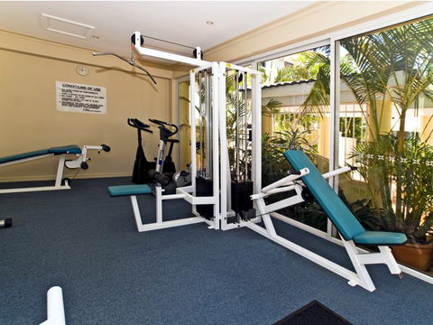 La Grande Luxury Apartments - QLD Tourism 3