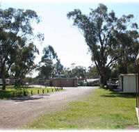 Lake Waranga Caravan Park  Holiday Camp - Queensland Tourism