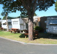 Lakes Haven Caravan Park - QLD Tourism