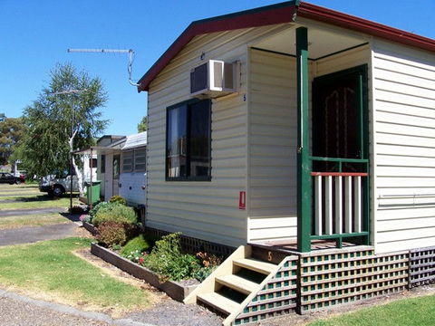 Leongatha Apex Caravan Park - QLD Tourism 3