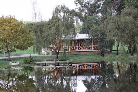 Little Lake Cottage B&B - Queensland Tourism 1