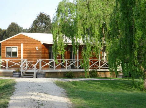 Little Lake Cottage B&B - Queensland Tourism 2