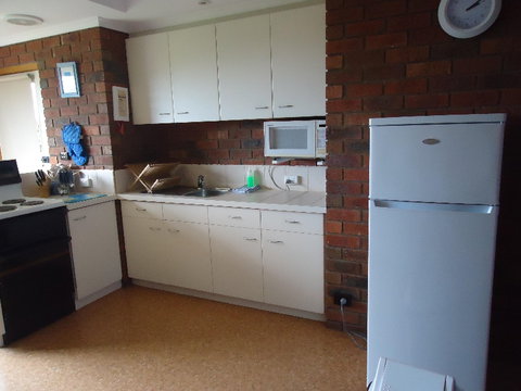 Lurnea Bed & Breakfast - QLD Tourism 0