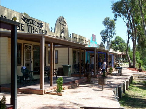 Merool On The Murray - Queensland Tourism 1