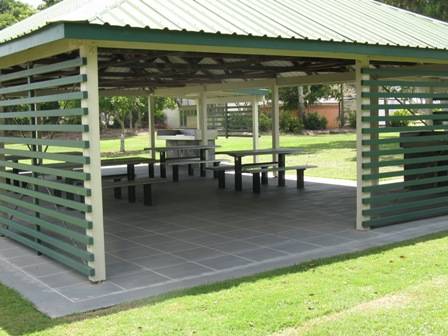 Moore Park Beach Holiday Park - QLD Tourism 4
