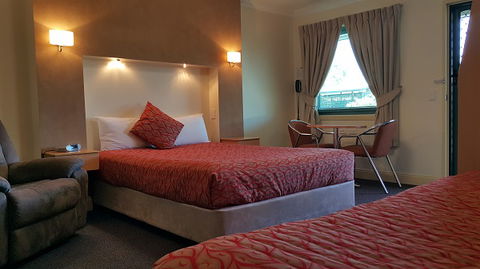 Motel Carnarvon - Queensland Tourism 2