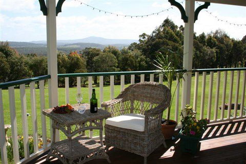 Mt Lindesay View Bed & Breakfast - QLD Tourism 0