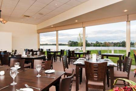 Nagambie Waterfront Motel - Queensland Tourism 8